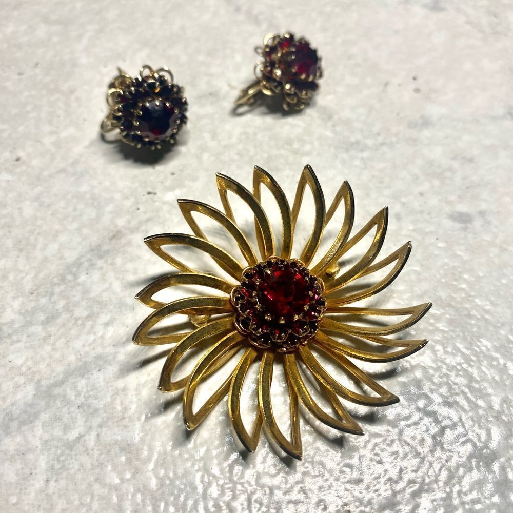 Sarah Conventry Red Rhinestone Brooch & Earrings